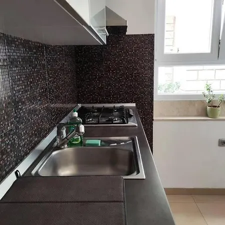 3 Bedroom With Balconies, Close To The Apartman Zadar